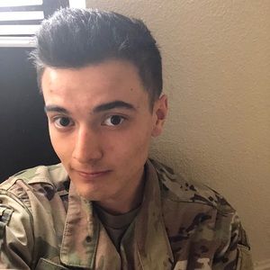 Meet your Posher, Greg